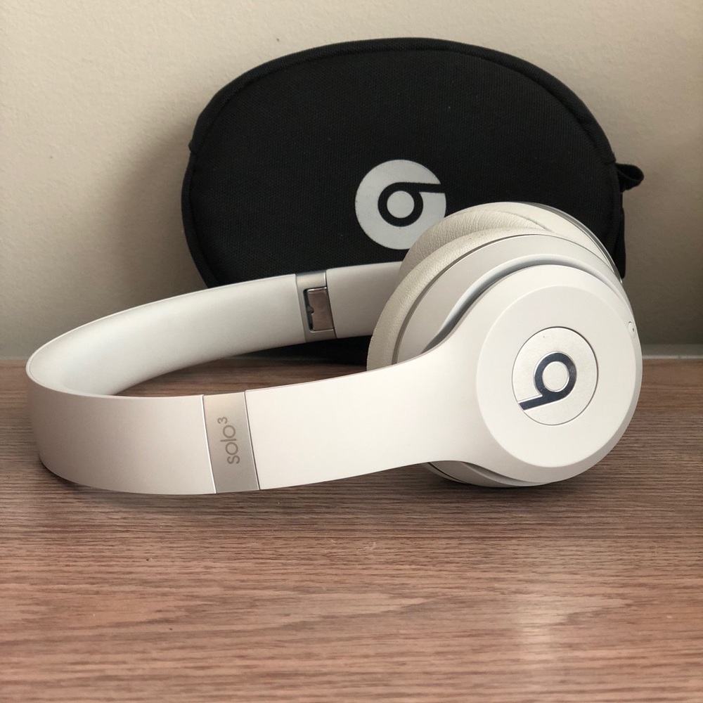 Beats by Dre Solo Wireless 3
